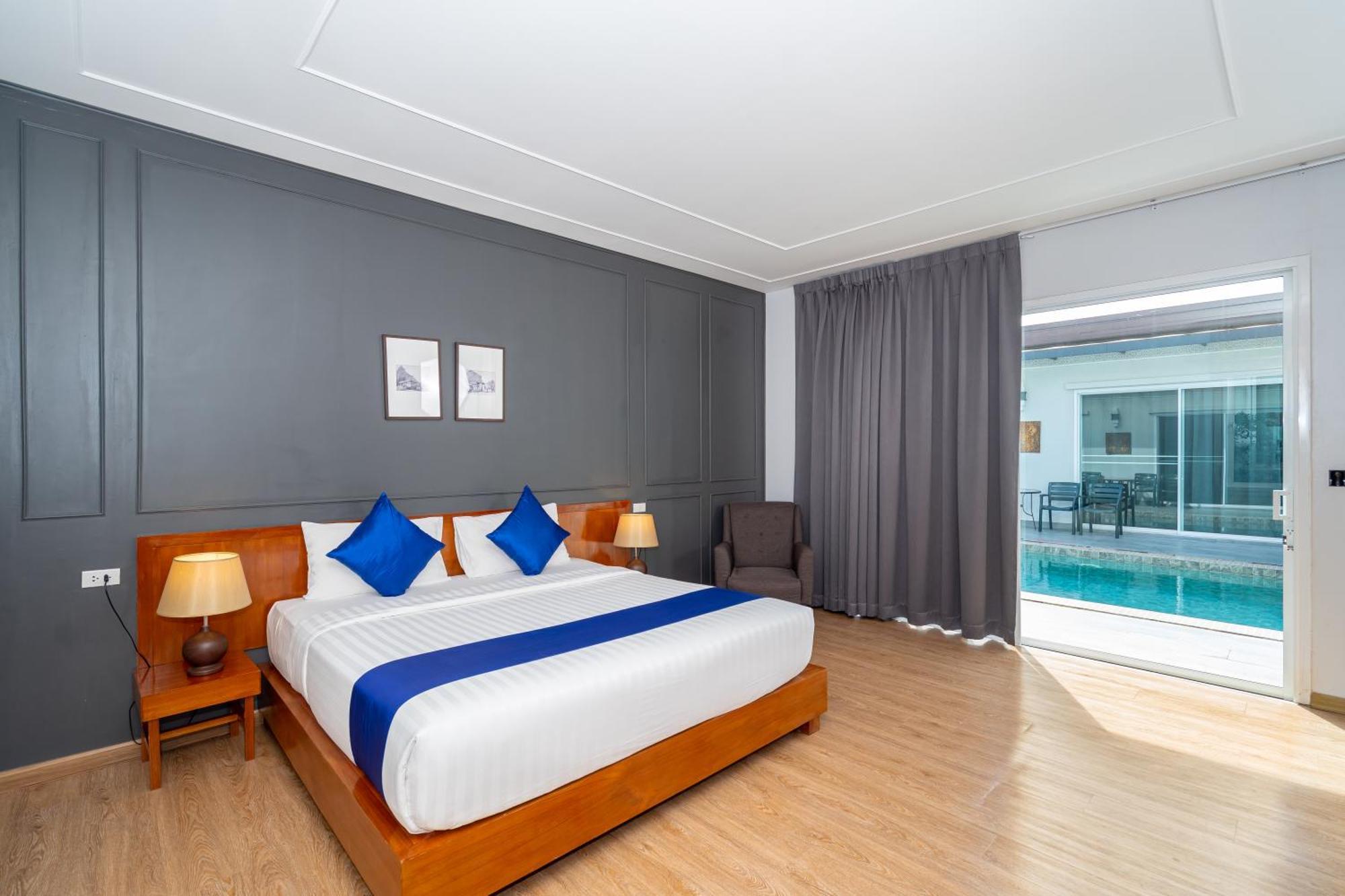 Phuket La Siesta Pool Villas & Pool Access Rooms Nai Harn 外观 照片