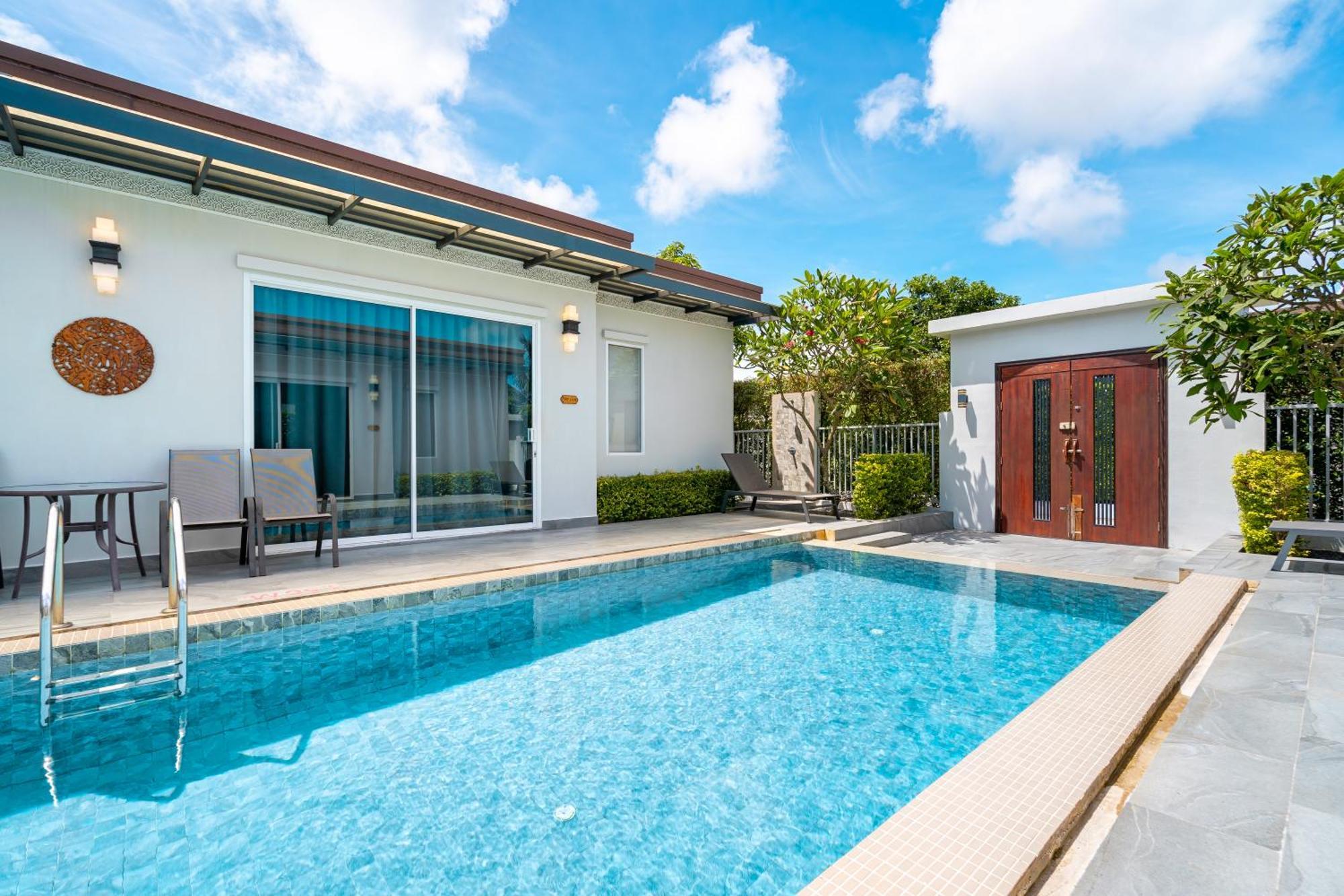 Phuket La Siesta Pool Villas & Pool Access Rooms Nai Harn 外观 照片